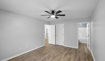 111 W Middlebury Ln SW, Aiken, SC 29803