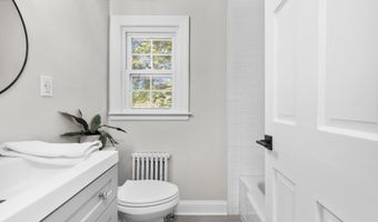 64 Fanway Ave, Bristol, CT 06010