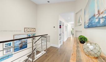 3754 NE 209th Ter, Aventura, FL 33180