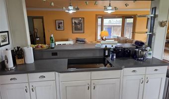 26 Equine Dr, Cody, WY 82414