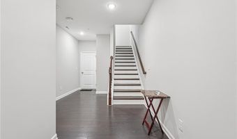 741 Topsail Ln, Alpharetta, GA 30005