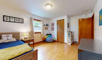 2069 North Ave, Burlington, VT 05408