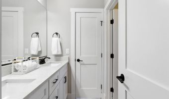 9206 FERNWOOD Rd, Bethesda, MD 20817
