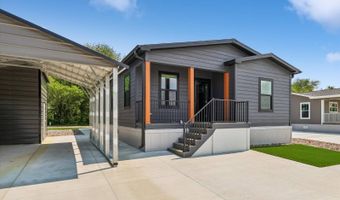 7368 NE BERWICK Dr 3, Ankeny, IA 50021