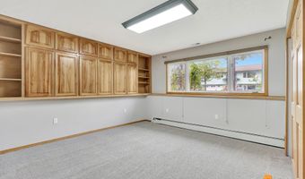 3211 Shamrock St, Anchorage, AK 99504