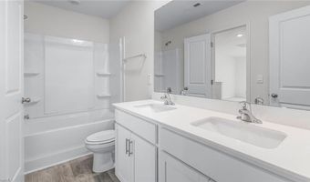 1104 Slingshot Dr, Archdale, NC 27263