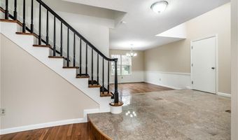 1369 Nykiel Ct, Ballwin, MO 63011