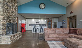 21806 S 190 St, Adams, NE 68301