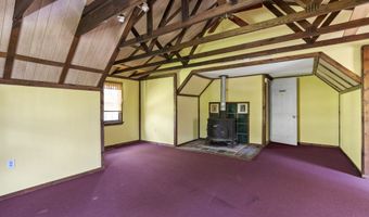 8 Morgan Rd, Canton, CT 06019