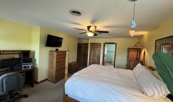 208 MONTCLAIR Ct, Hagerstown, MD 21742