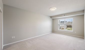 1427 34th Ave SW 220, Altoona, IA 50009