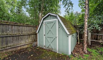 9170 Chipwood Cir, Anchorage, AK 99507