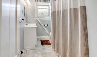 3302 College Ave, Alton, IL 62002