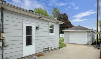 1819 W COMMERCIAL St, Appleton, WI 54914