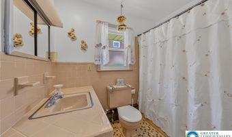 2404 South St, Allentown, PA 18104