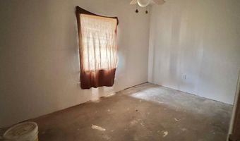 2305 Violet St, Carlsbad, NM 88220