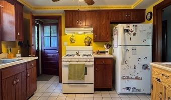 4 Hatherly St, North Providence, RI 02911