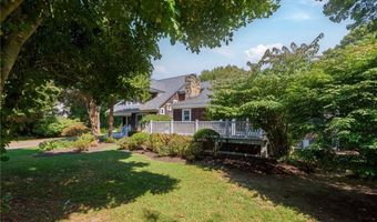 58 Dolphin Ave, Jamestown, RI 02835