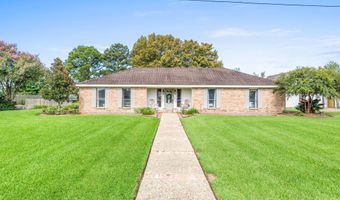 13709 Lynnedale Loop, Abbeville, LA 70510