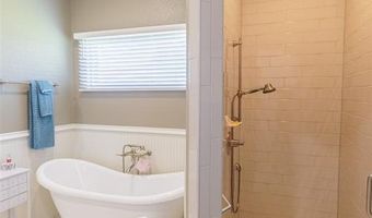121 County Road 2571, Alvord, TX 76225