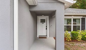 122 Seville Rd, Auburndale, FL 33823