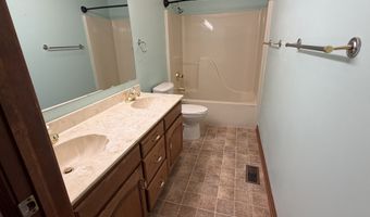 1206 Sugar Pine Dr, Anderson, IN 46012