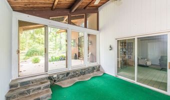 40 Brighton Rd, Andover, NJ 07821