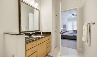 3621 Vinings Slope SE 1336, Atlanta, GA 30339
