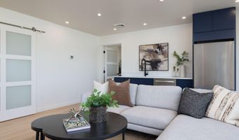 22321 McArdle Rd, Bend, OR 97702