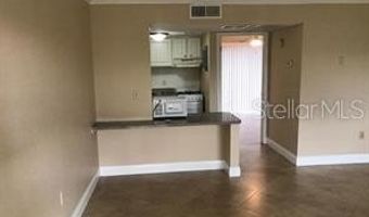 133 OYSTER BAY Cir 330, Altamonte Springs, FL 32701