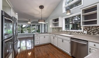 13 Narvaez Way, Hot Springs Village, AR 71909