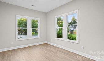633 Austin St, Albemarle, NC 28001
