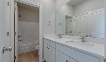 1409 SW Poigai Way 2, Bentonville, AR 72712
