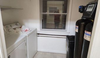 251 Wiscasset Rd 251, Alloway, NJ 07422