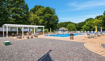 27 Castle Rd 153, Attleboro, MA 02703