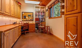 8 Mountain View Dr, Cody, WY 82414