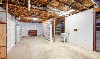 38 Wildwood Ave, Asheville, NC 28804