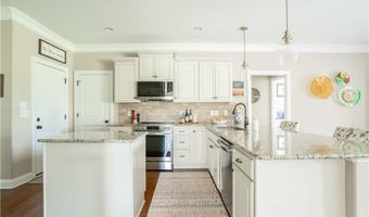 104 Wyatt Dr, Advance, NC 27006