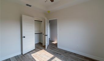 1055 N King St, Alice, TX 78332