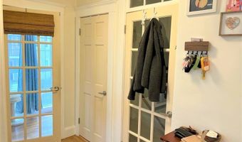 25 Pinedale Rd 3, Boston, MA 02131