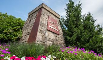 3075 N Spurway Dr, Ann Arbor, MI 48105