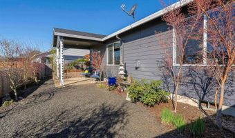 2926 Canter Ave, Albany, OR 97322
