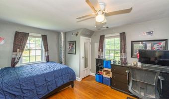 112 Main St, Bayonne, NJ 07035