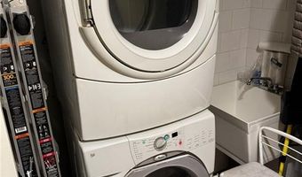 494 Woonasquatucket Ave 107, North Providence, RI 02911