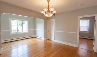75 Gladstone St, Cranston, RI 02920
