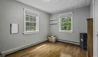 6 Bona Vista Dr, Bow, NH 03304