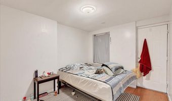 99 Lark St, Albany, NY 12210