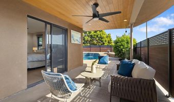 2709 Unicornio St, Carlsbad, CA 92009