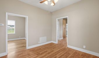 372 Reynoir St, Biloxi, MS 39530
