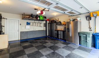 2216 MAIN LINE Blvd, Alexandria, VA 22301
